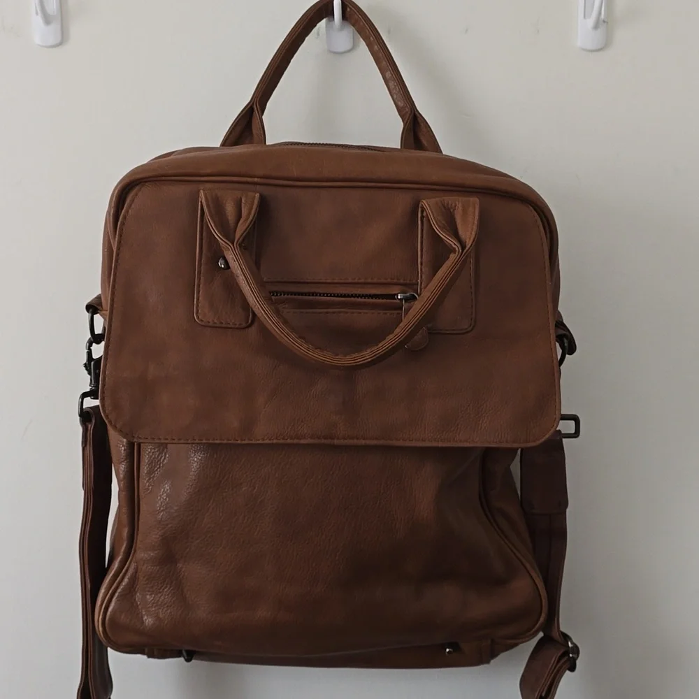 BRIEFING Creation Galleries Lafayette Brown/tan Cow Leather Bag
